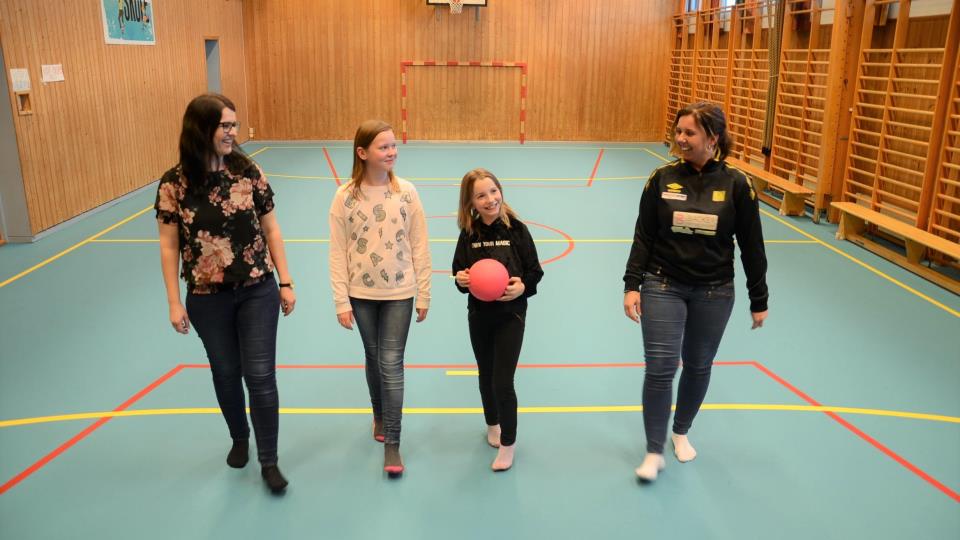 Lenke til artikkel: Golv-dugnad gir økt gymglede på Jara