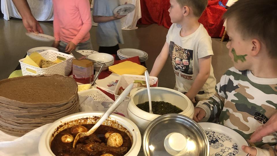 Lenke til artikkel: "Fargerikdag" på Myrsnipa
