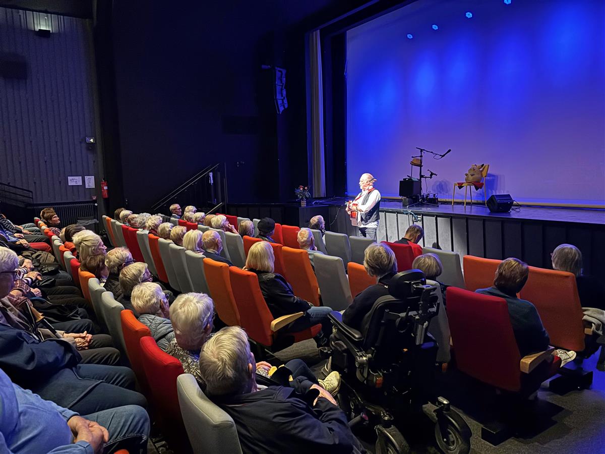 . - Klikk for stort bilde